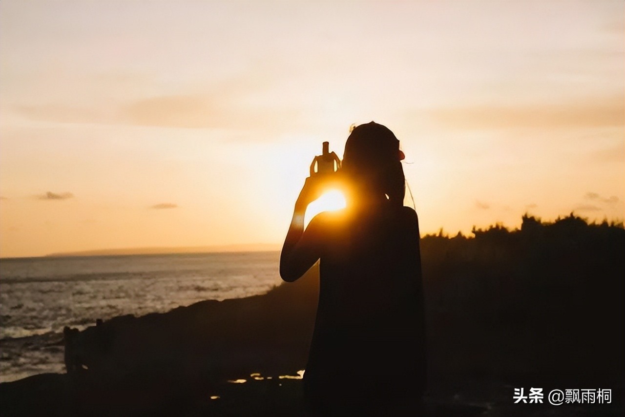 异地恋情侣没安全感怎么办,异地恋没有安全感怎么解决