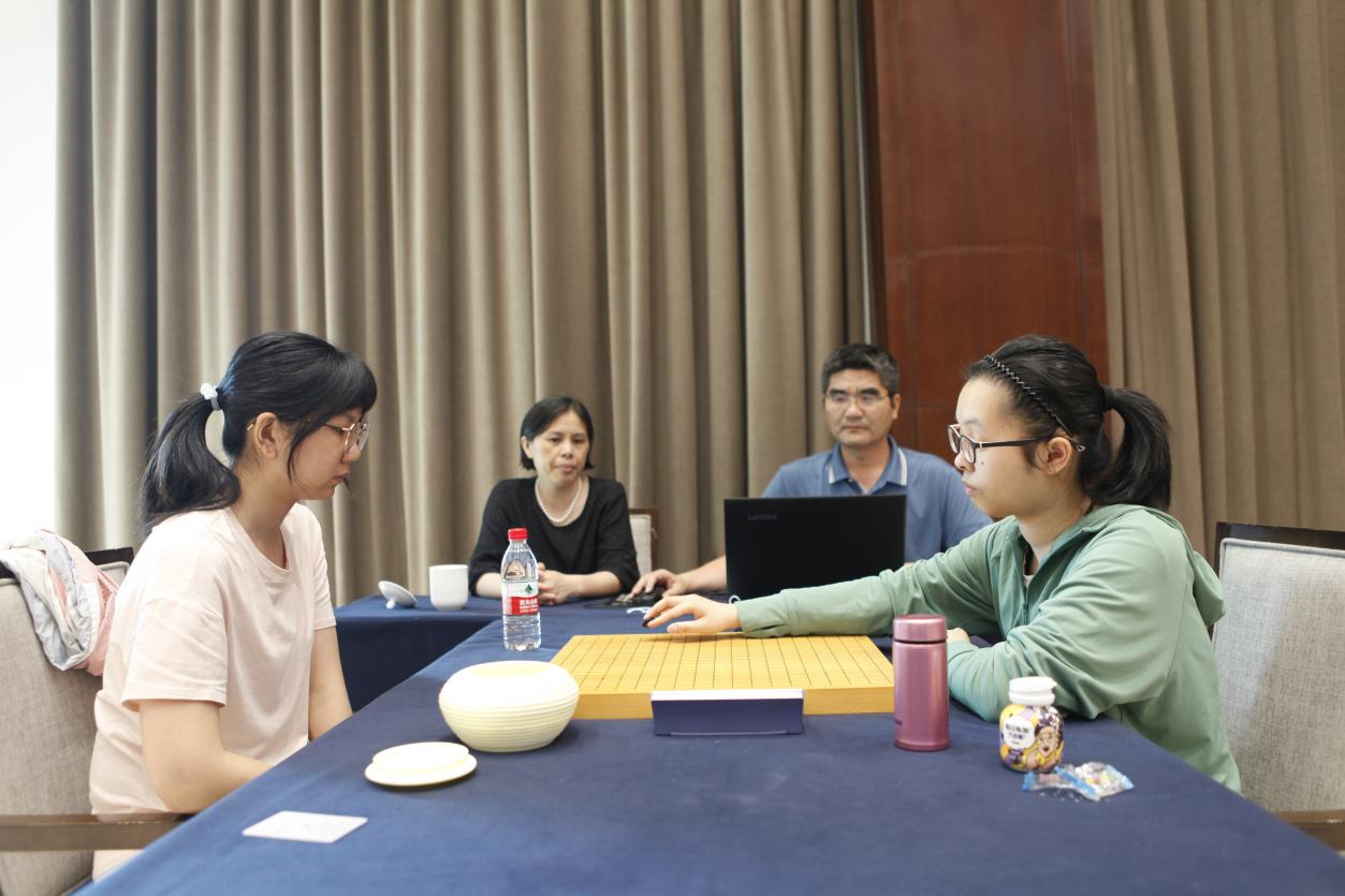 亚运选拔於之莹吴依铭汪雨博出线，李赫唐嘉雯明天加赛