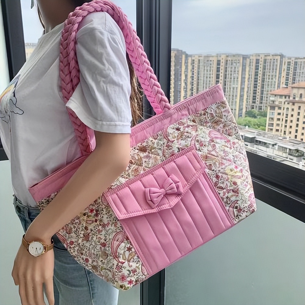 泰国曼谷包特征,曼谷包图片