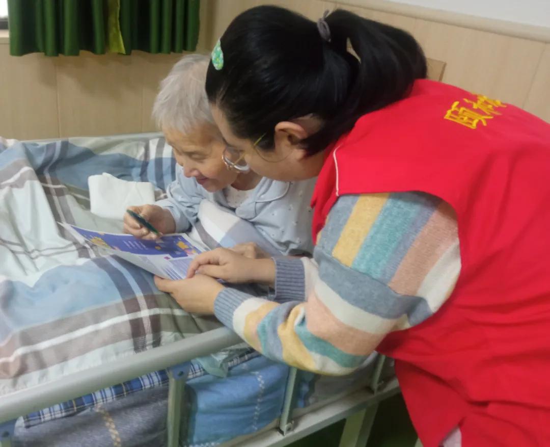 失语患者怎么交流,如何和忽然失语的老人沟通