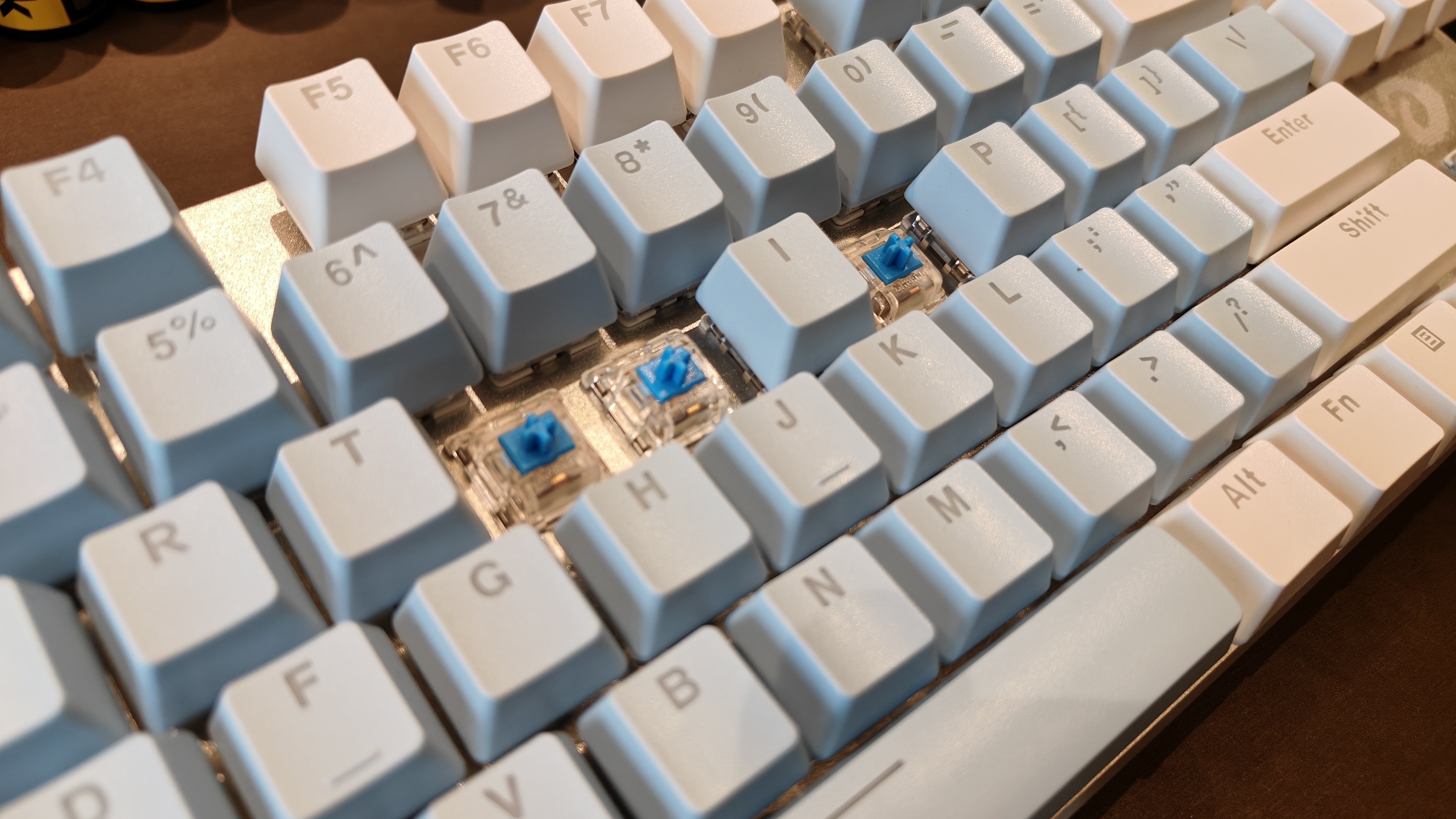 达尔优ek815百元游戏机械键盘推荐,达尔优ek815键盘怎么调灯光颜色