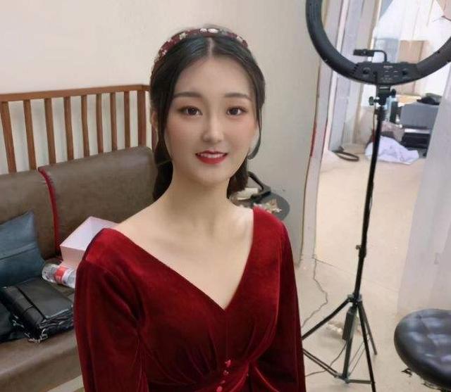 陈亚男妈妈九味痔疮胶囊广告假的,陈亚男母亲代言广告视频