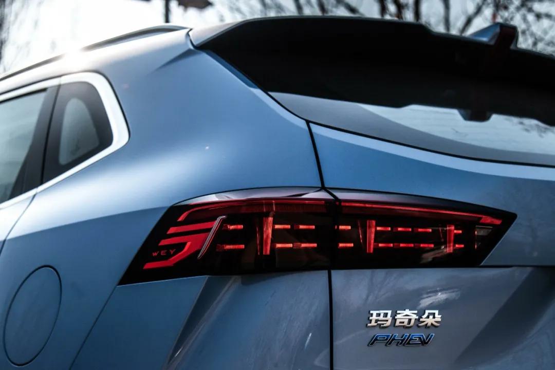 玛奇朵是插电混动版吗,玛奇朵插混版油耗