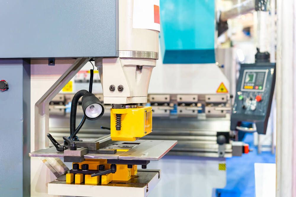 四柱式液压机回程故障,液压机维修及故障排除