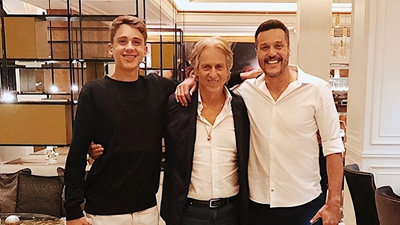 巴西足协邀请齐达内执教,巴西足协