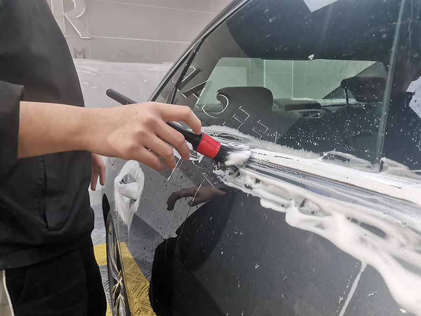 自己动手汽车隐形车衣贴膜,自动动手贴隐形车衣