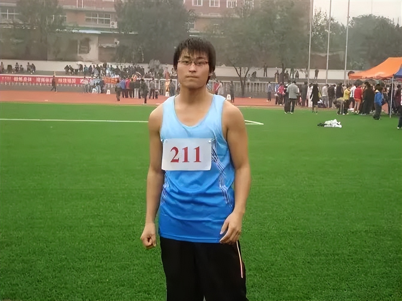 马拉松人物梁晶,马拉松运动员梁晶照片