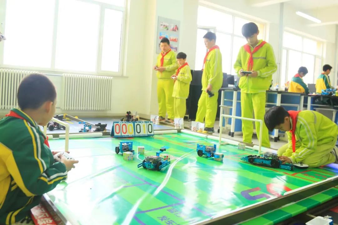 打造教育强区谱写教育新篇章,打造义务教育新高地