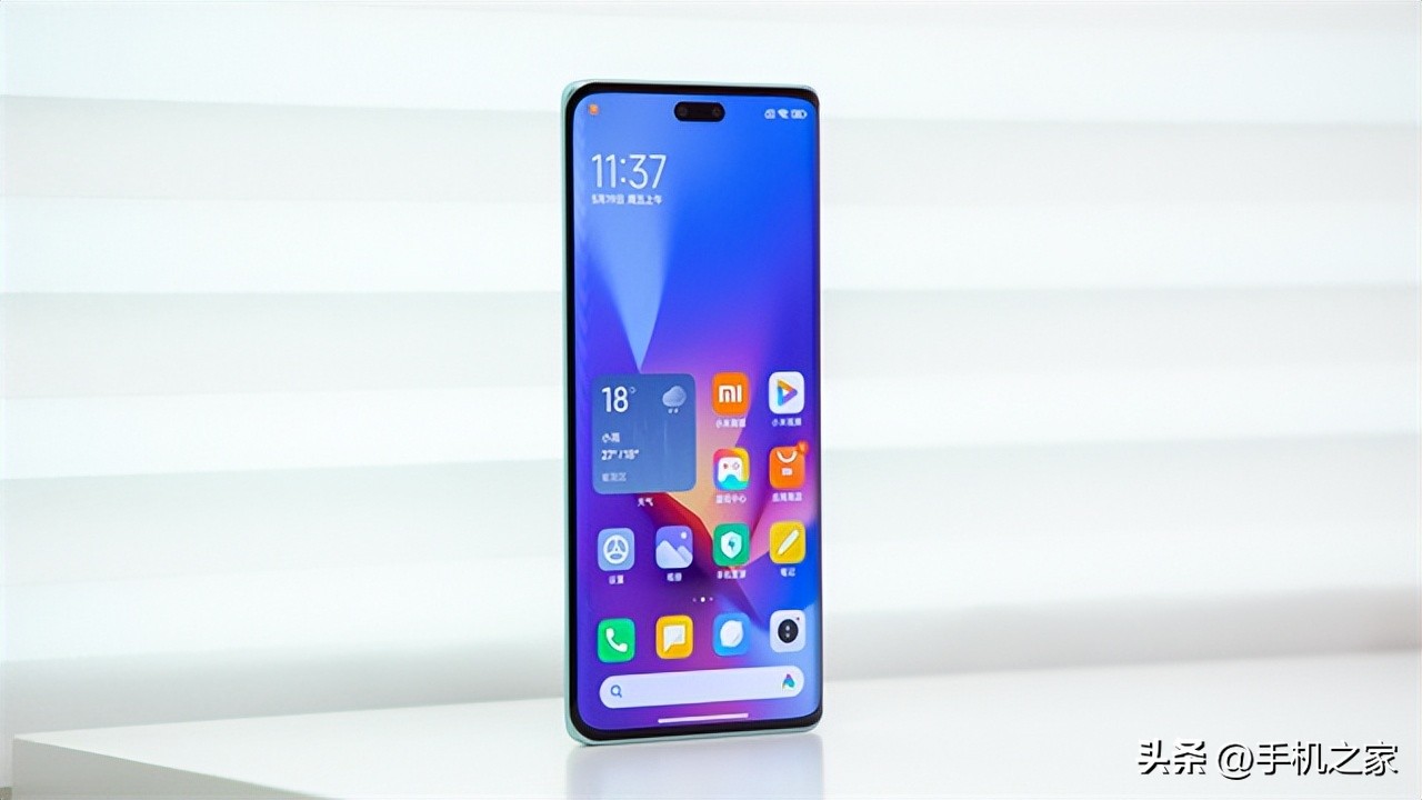 小米Civi3简评：全面又好用自拍不会让人失望