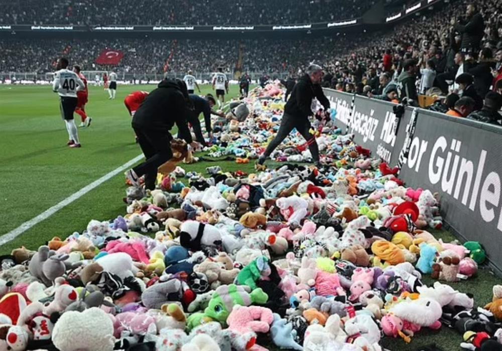 贝西克塔斯足球,足球俱乐部贝西克塔斯