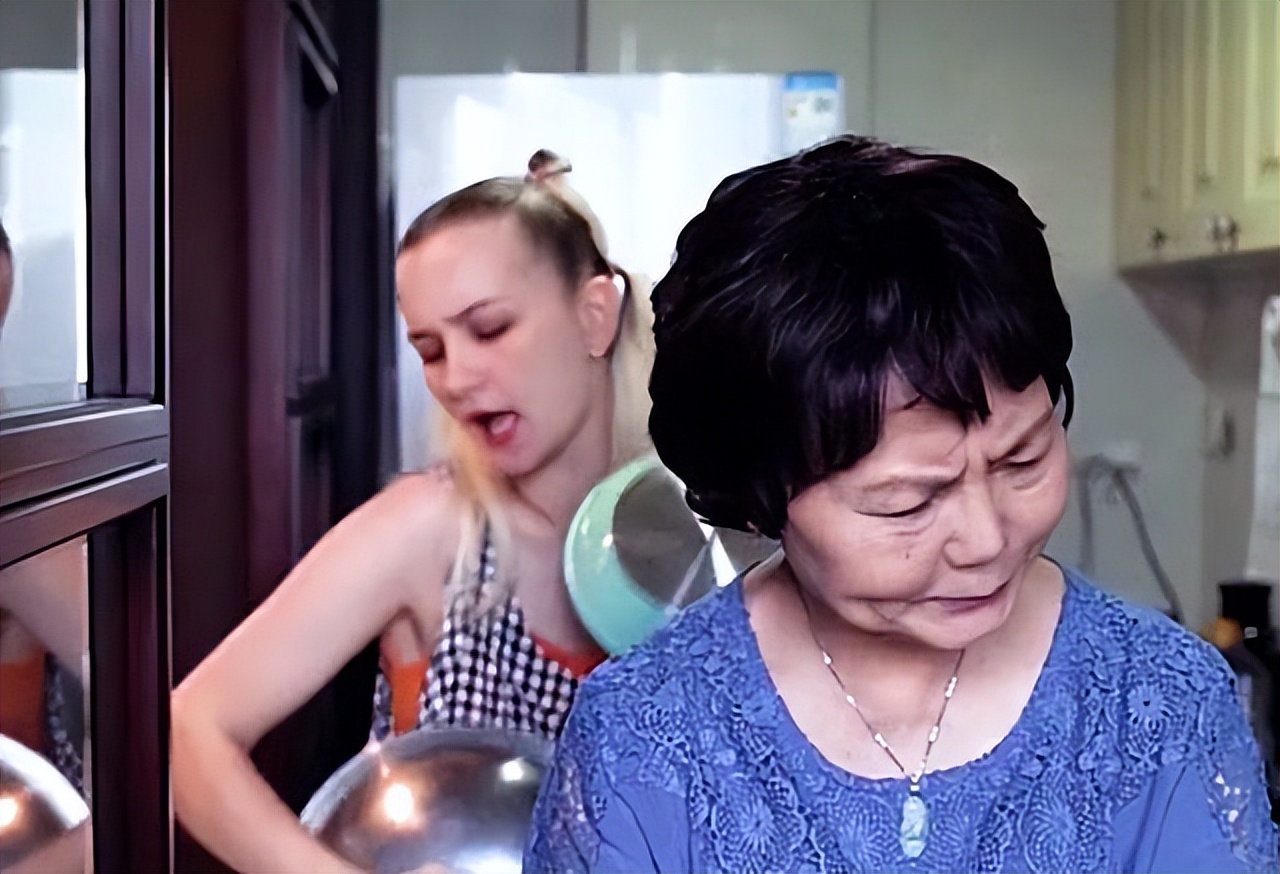 意大利的伯妮与中国婆婆斗智斗勇,意大利超模伯妮个人资料