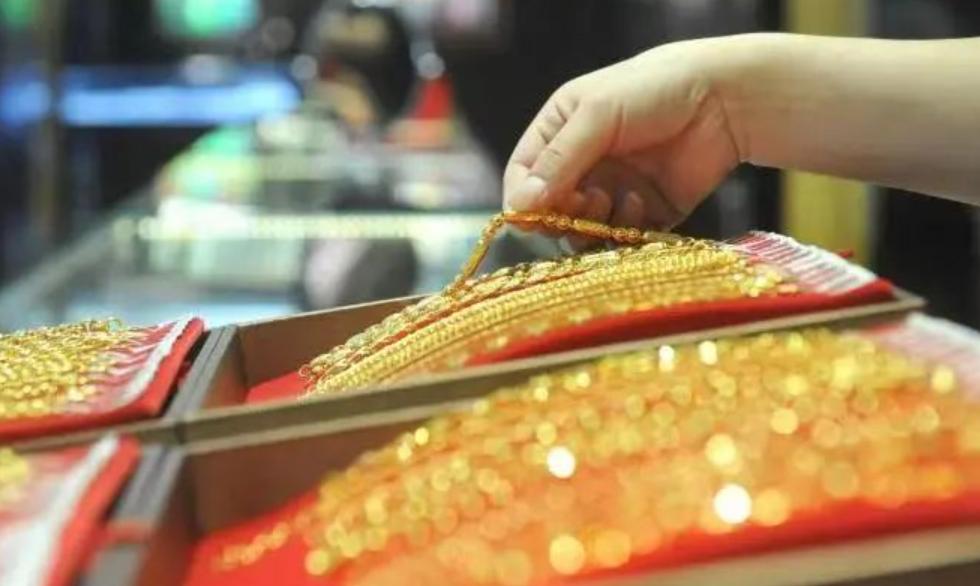 这届年轻人消费观变了吗,这届年轻人开始变了