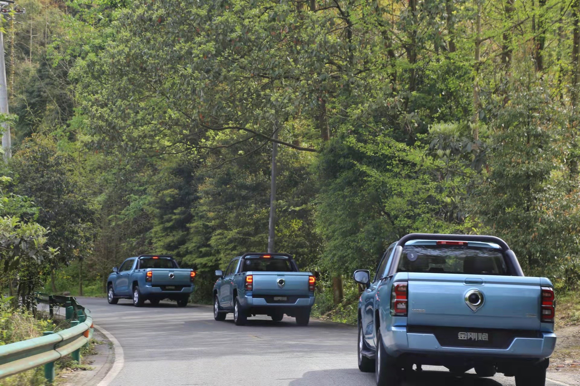 2022长城金刚炮新款皮卡,长城金刚炮两驱自动挡皮卡怎么样