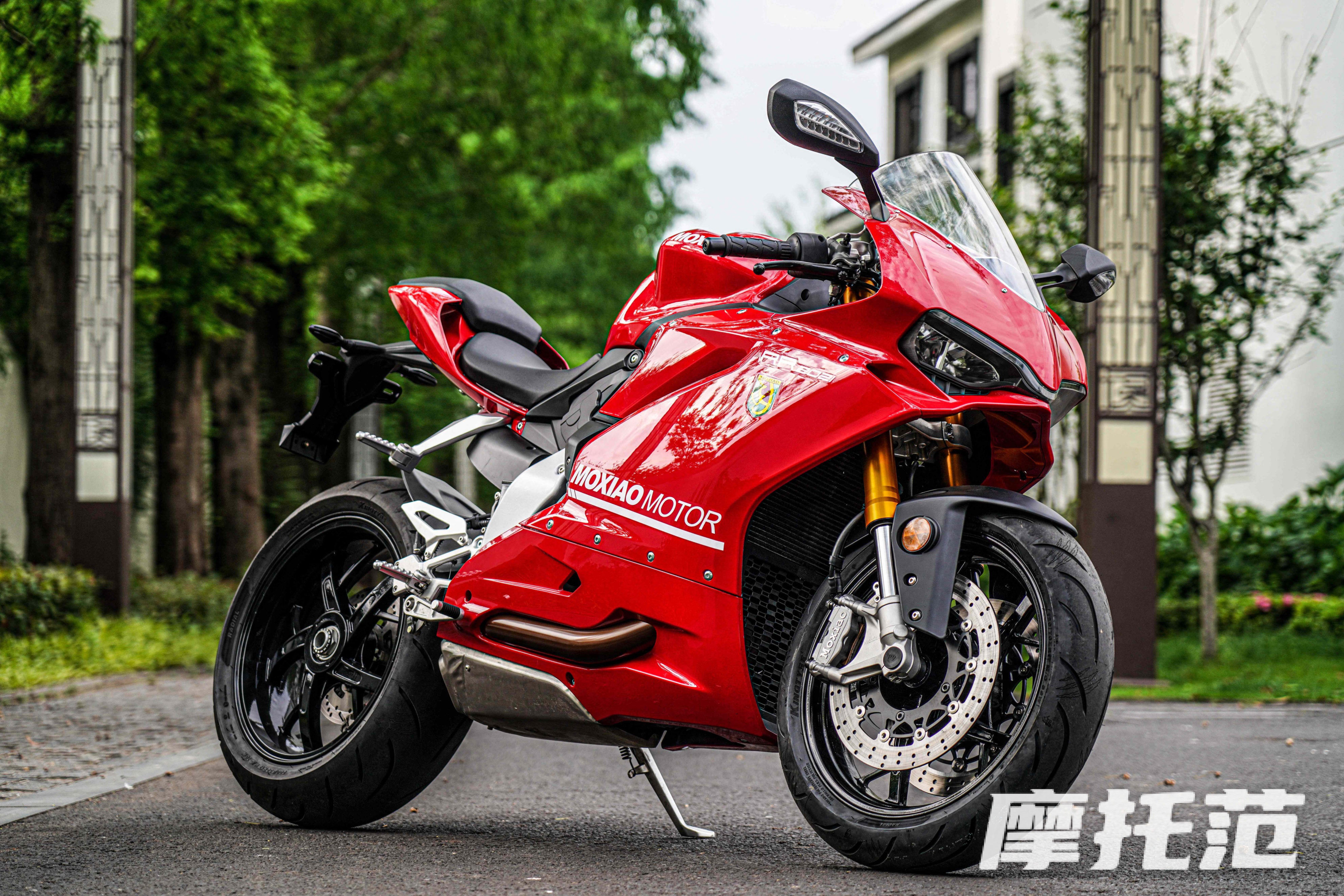 稻花香里说丰年听取蛙声一片,稻花香里说丰年听取蛙声一片英语