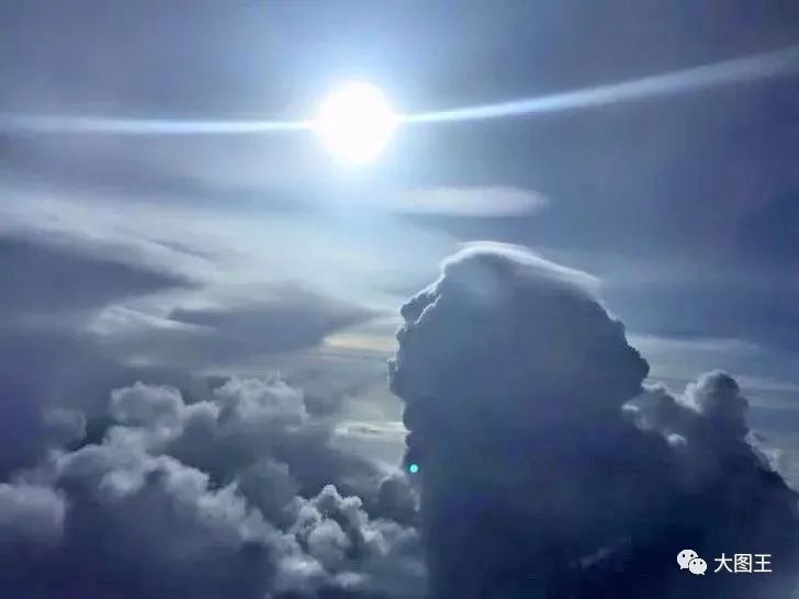 十种最罕见的云,极为罕见的云图片