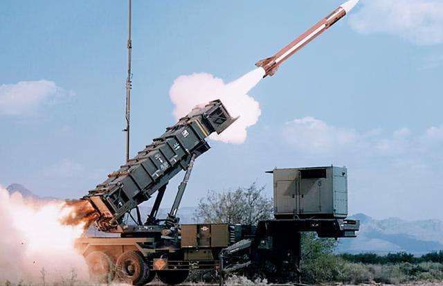 巴铁导弹列装,中国给巴铁量身定做的护卫舰