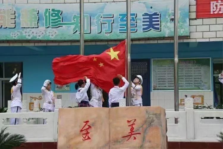 尝试“兴校”，构筑至美教育——河南省洛阳市洛龙区第三实验小学