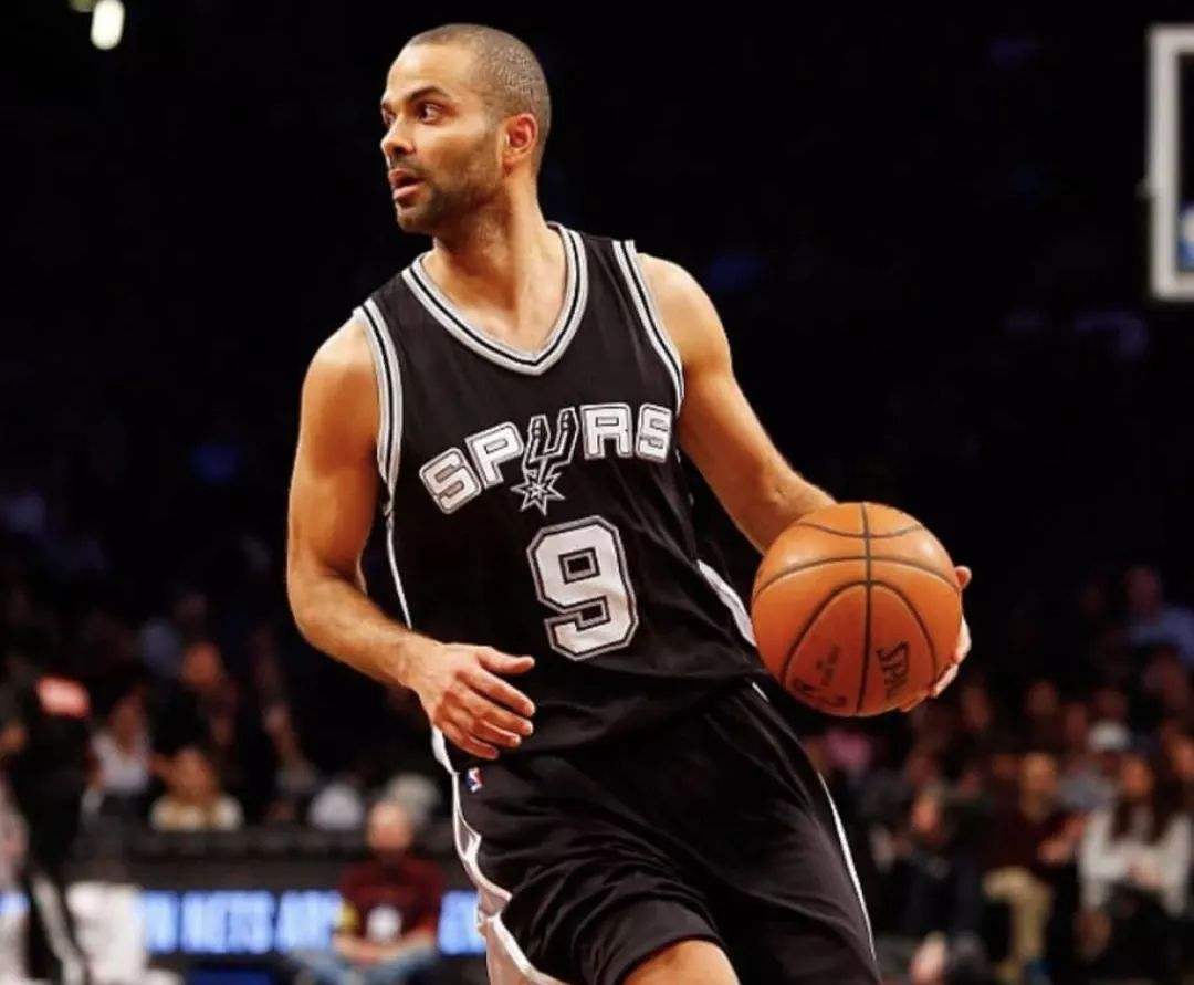 妖刀马努吉诺比利进名人堂,吉诺比利蛇形欧洲步进攻集锦