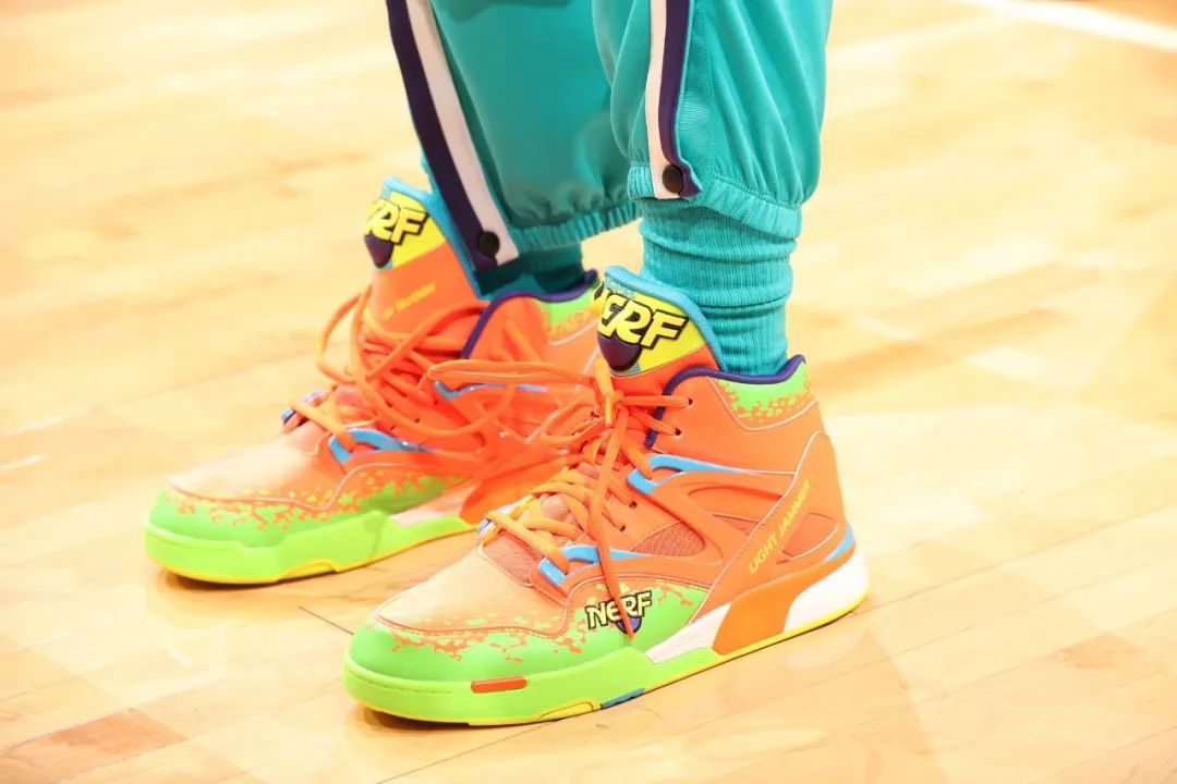 欧文和乔治球鞋,nikekobeivprotro男子篮球鞋