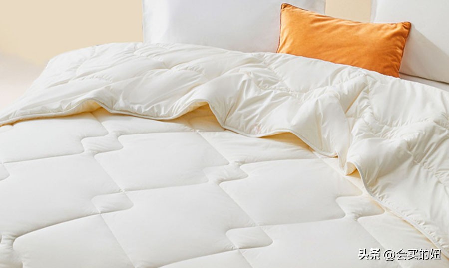 被子要选哪一种比较好,一年四季通用的被子怎么选