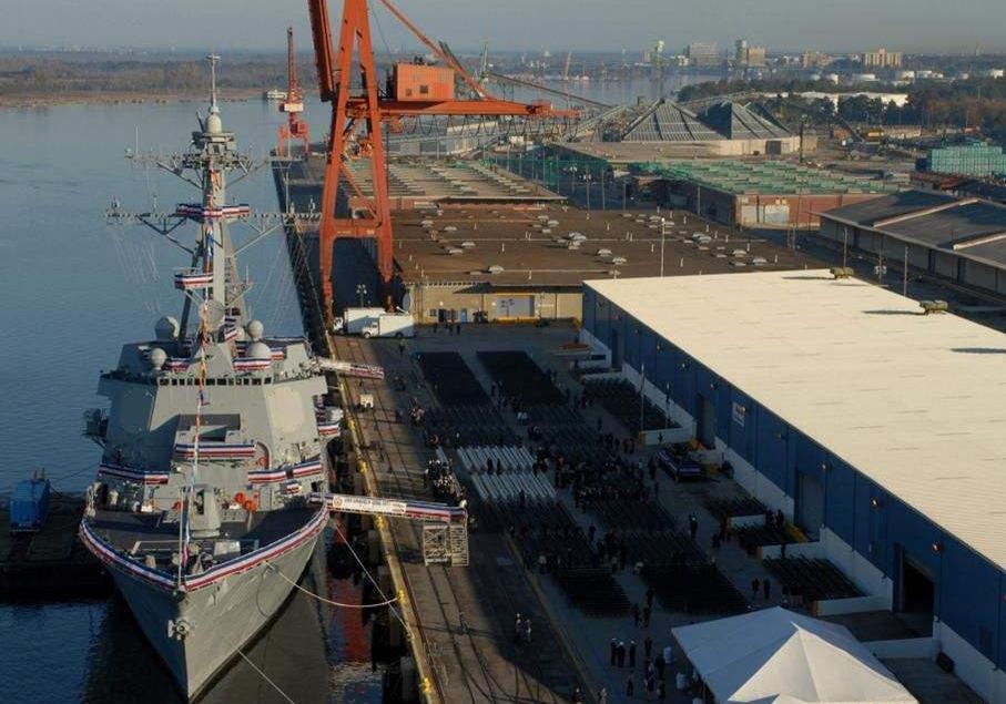 美国阿利伯克3和中国055比较,美国伯克级驱逐舰和055哪个强