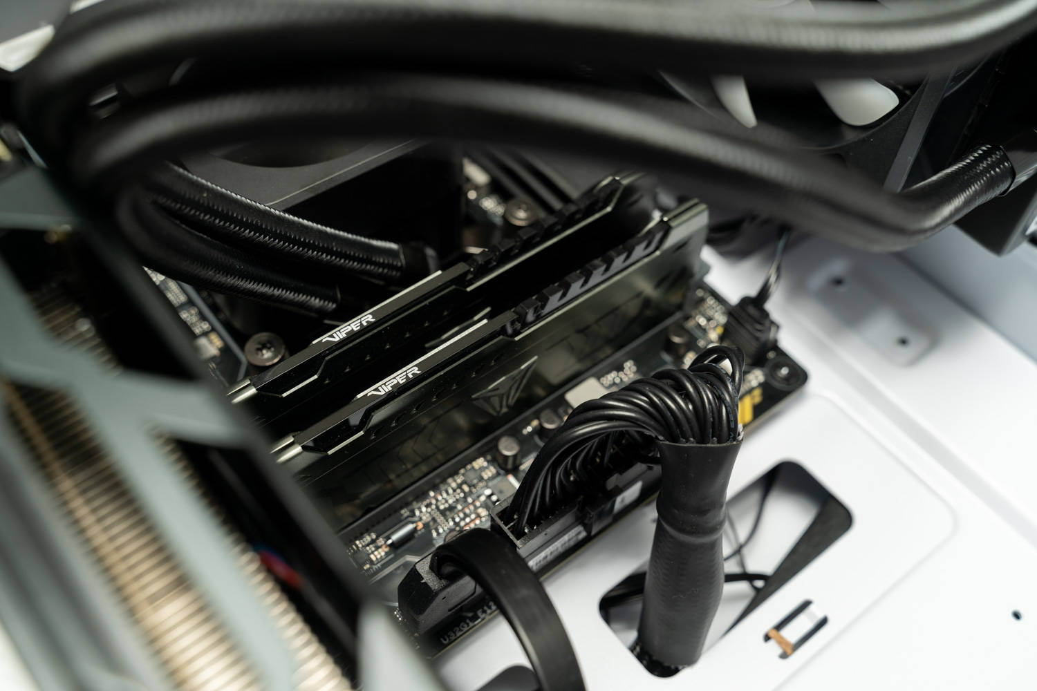 618恰逢显卡价格回落,聊一聊我的台式机升级清单