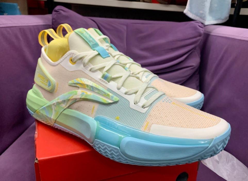 驭帅16v2与闪击9,李宁闪击第7代拖鞋