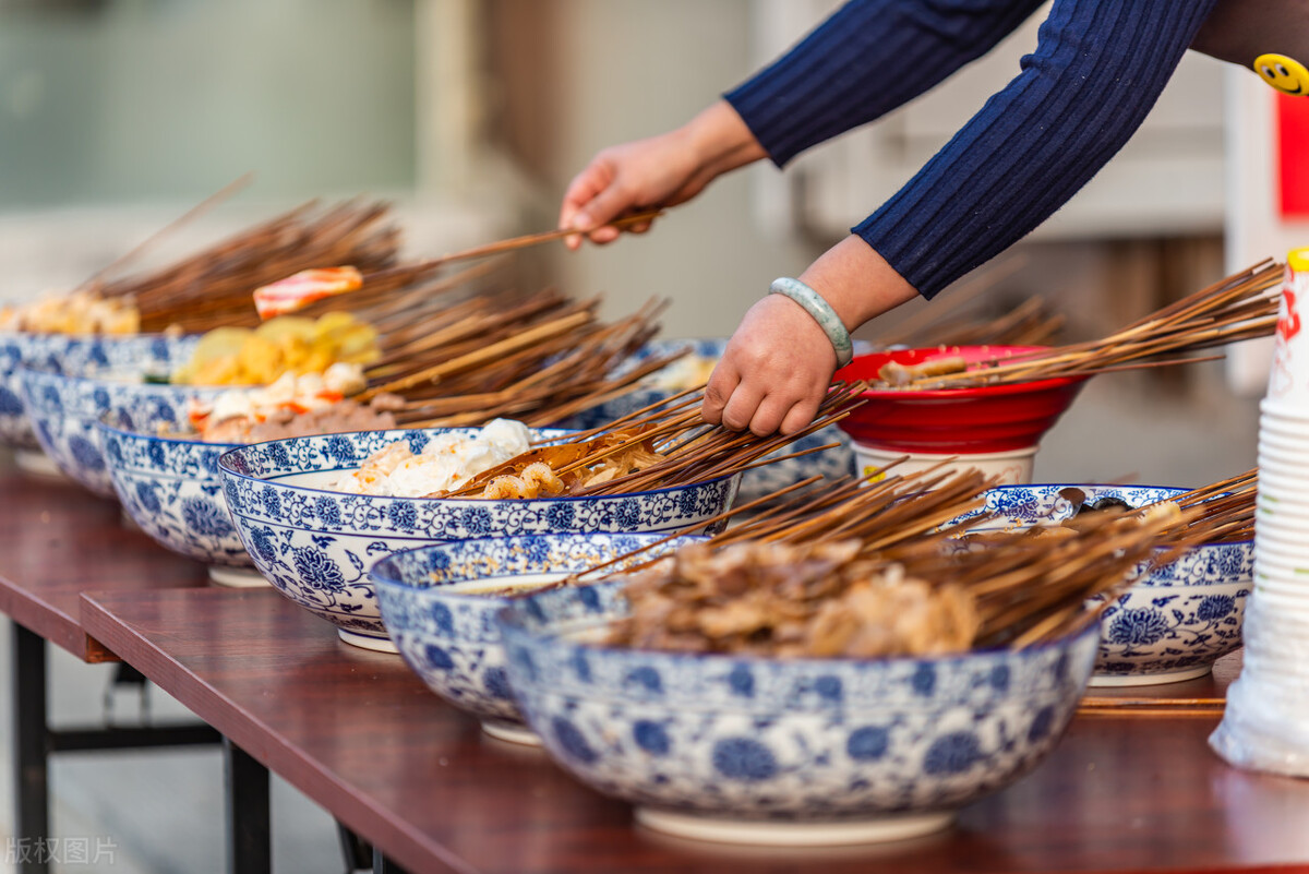女生学什么技术好赚钱又有前途,女生现在可以学什么技术能挣钱