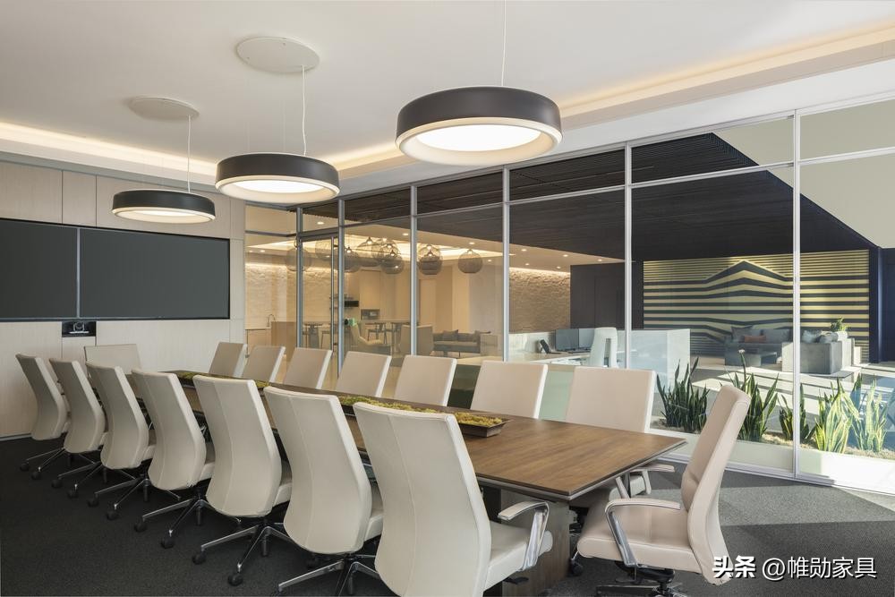 综合办公室设计案例,办公室设计显大