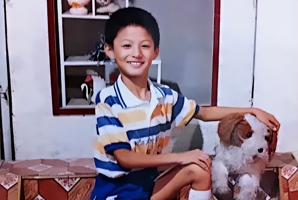 刘畅当模特的图片,刘畅模特主演的电视片段