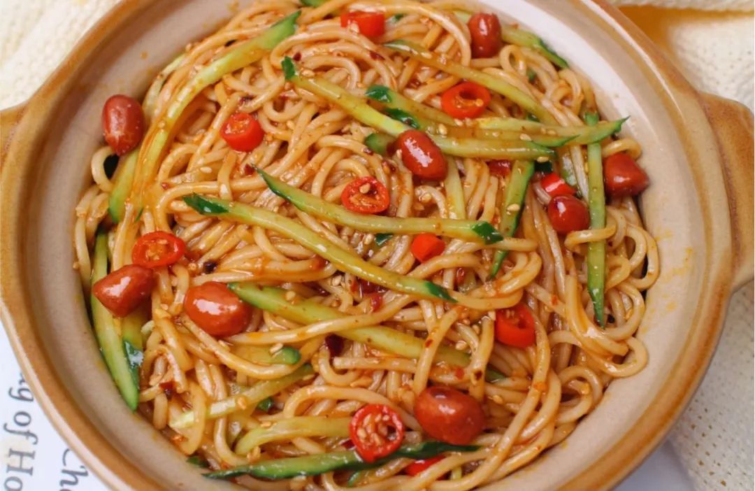 吃面必备小菜做法视频教学,居家面条做法