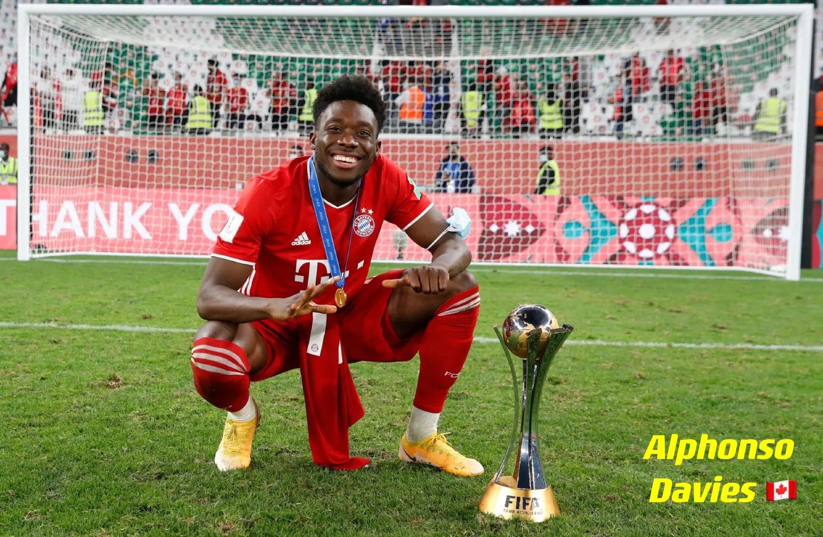 2021国际足坛大事件,2022世界足坛10大中场