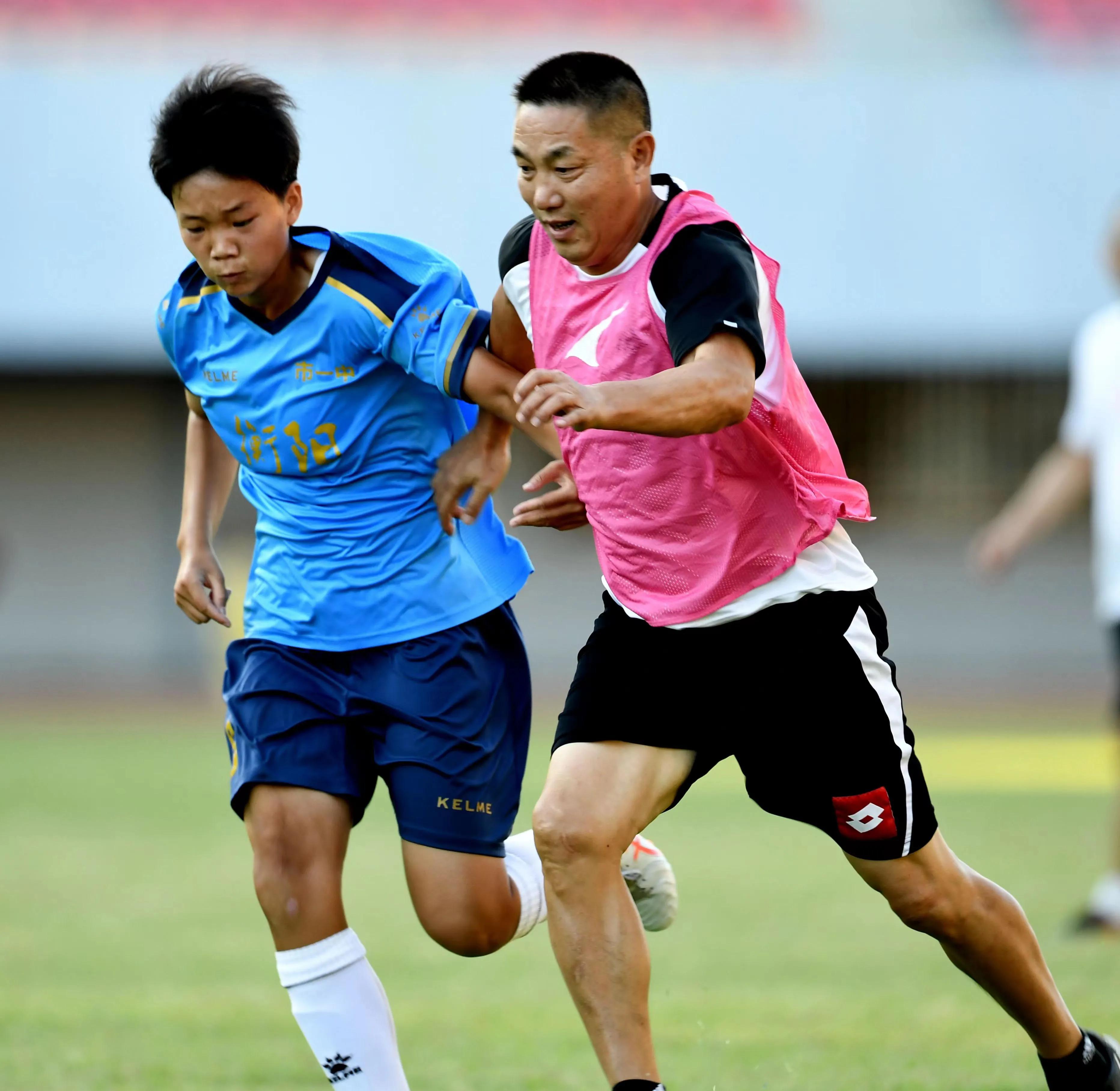 长沙老校友队上周末应邀约战衡阳女足本周末切磋岳阳女足