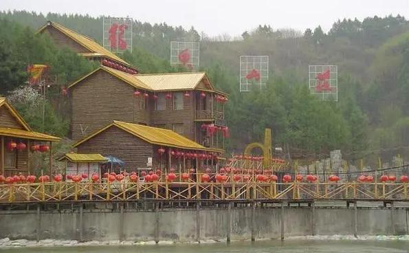 东北“巨骗”*相贵陈**陨落史:开悍马买182万手机号,08年锒铛入狱