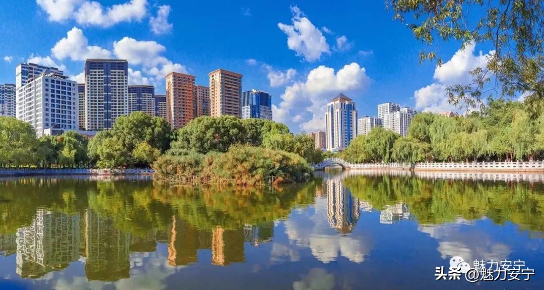 鐖变笂杩欒瘲鎰忕殑鐢熸椿,鐖变笂杩欒瘲鎯呯敾鎰忕殑鐢熸椿