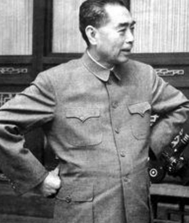 叶挺飞机撞山遇难，周总理坚信是阴谋，50年后一老汉交代：我干的