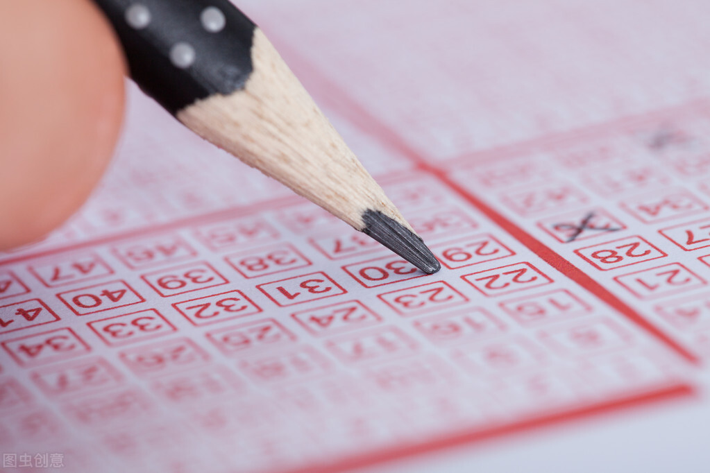 买彩票哪类彩票更易中奖,彩票要经常买还是偶尔买容易中奖