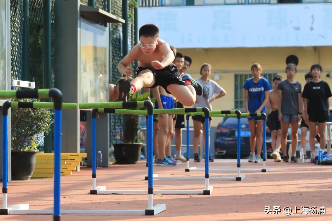 厉兵秣马奋勇向前,厉兵秣马意气风发