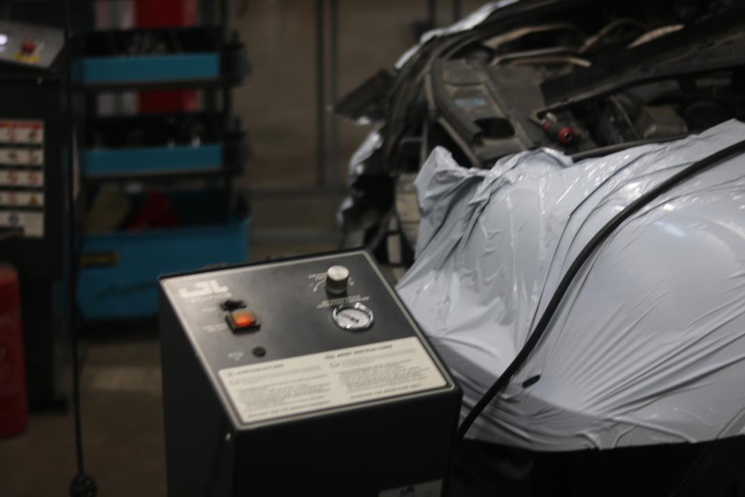 14款宝马x5老改新过程,2011款宝马x5翻新修复