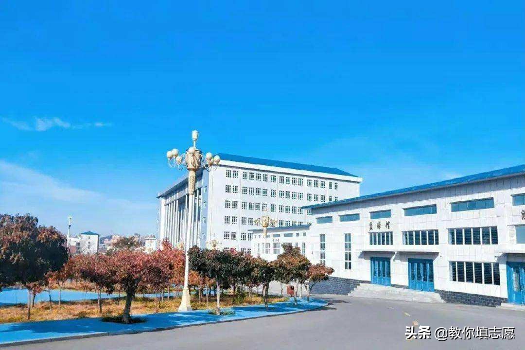 辽宁财贸学院都有什么专业,辽宁财贸学院是什么档次的学校