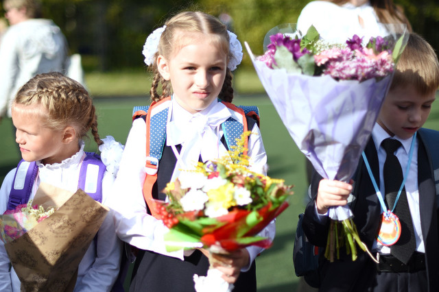 国外乡村那些事儿:俄罗斯支教之旅中,我跟古丽米拉相恋了