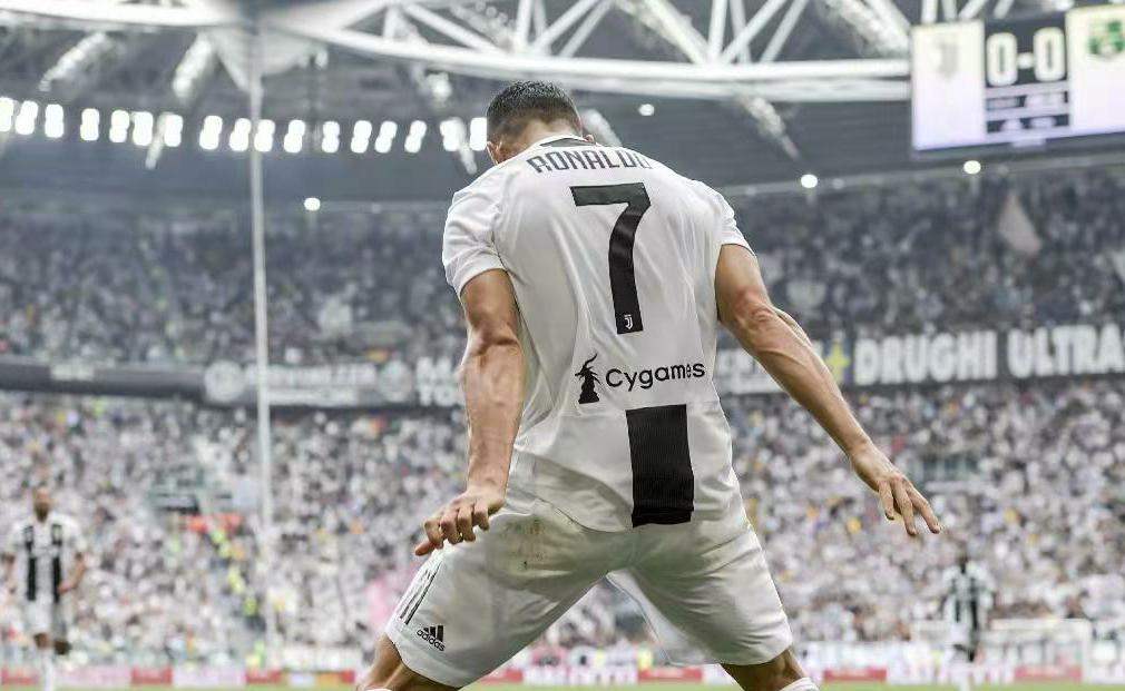 如果c罗拿了世界杯会怎么样,如果c罗拿下世界杯会是球王吗