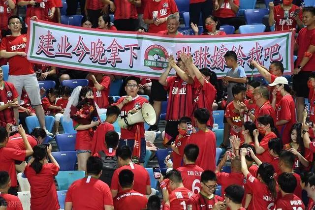 足球有多危险,足球真的落伍了吗