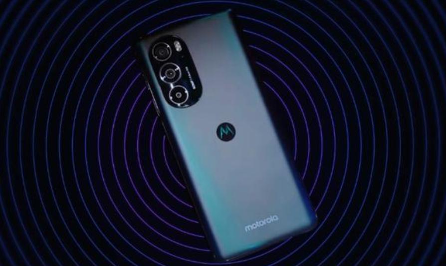 摩托罗拉edgemini袭来，5.5英寸+天玑8100，与众不同的小屏旗舰