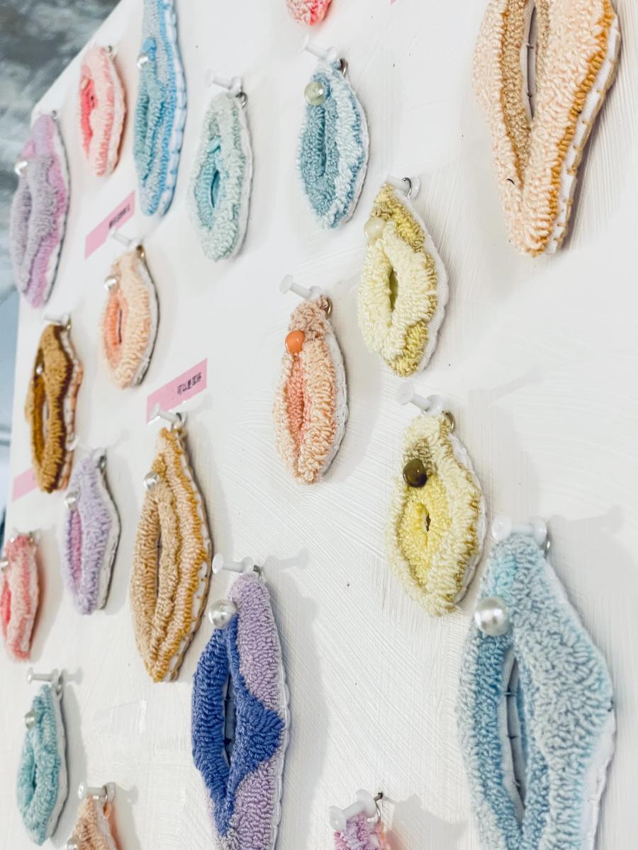 “真的可以色色吗？”16岁女高中生谈性，引48万人围观，却被诋毁