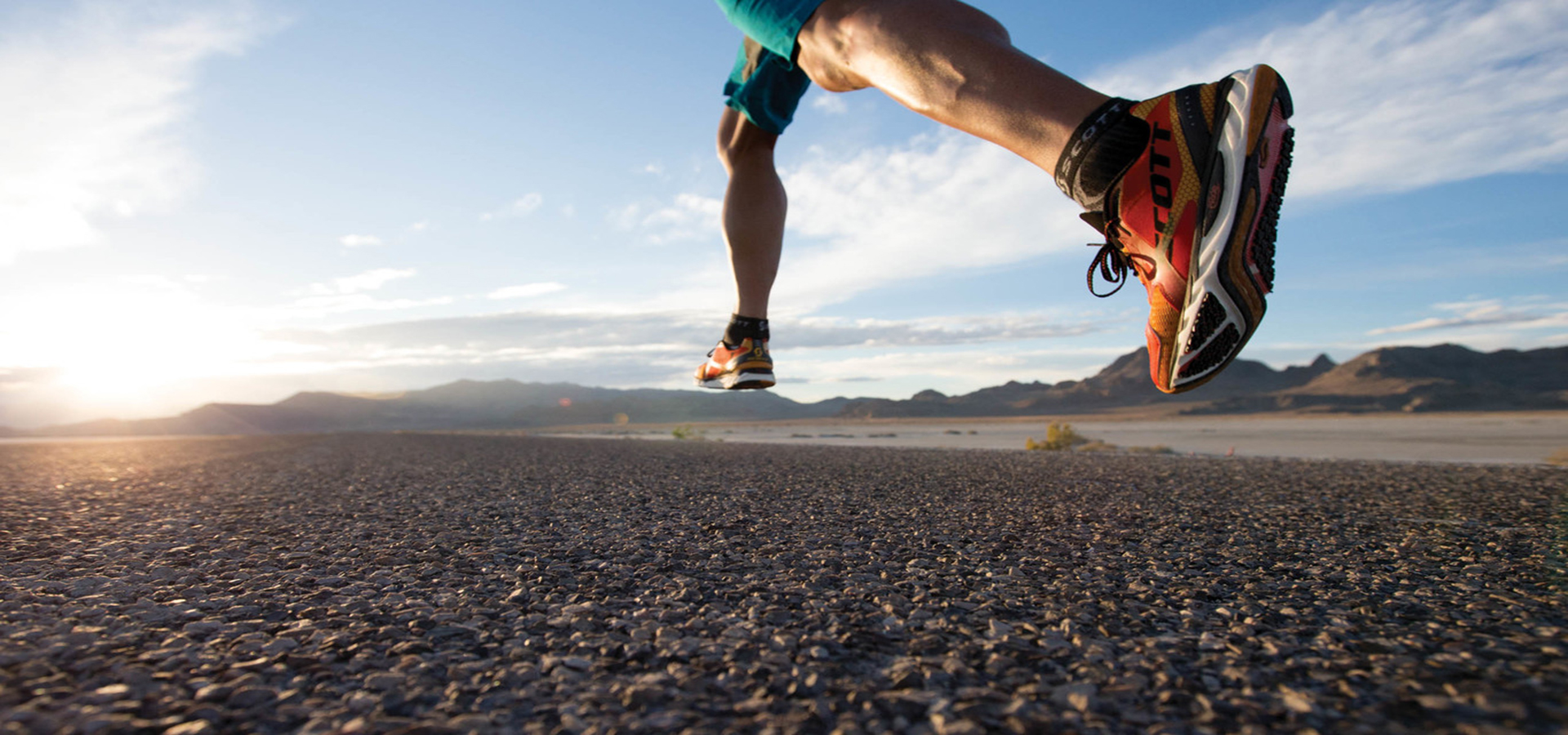 健身房穿纯棉t恤可以吗,健身要穿吸湿排汗的衣服吗