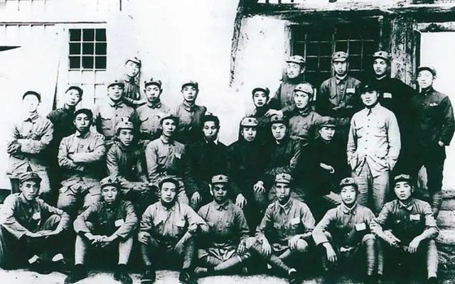 谢子长革命事迹讲解,陕甘革命根据地谢子长历史功绩