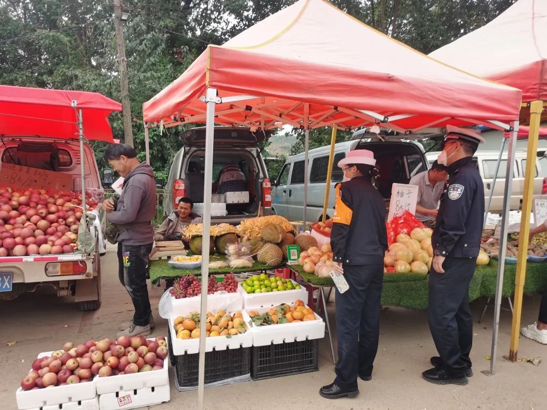 引摊入市,引摊入市优缺点