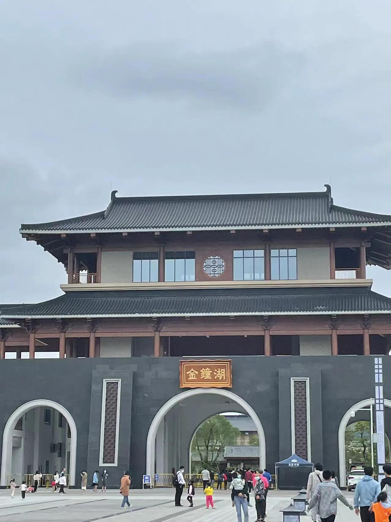 中山东凤镇天后宫夜晚景色,中山好看的古镇景色