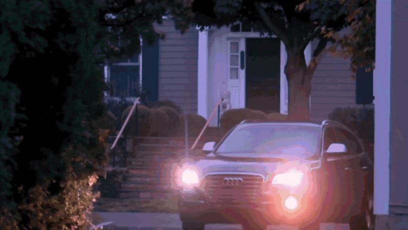 美国男子爱上巴西21岁女模特，男子多次前往巴西与她约会